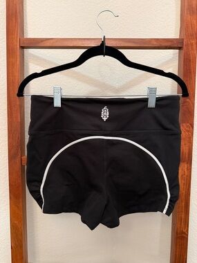 FP Movement by Free People Black Athletic Shorts with White Trim size MD NWOT